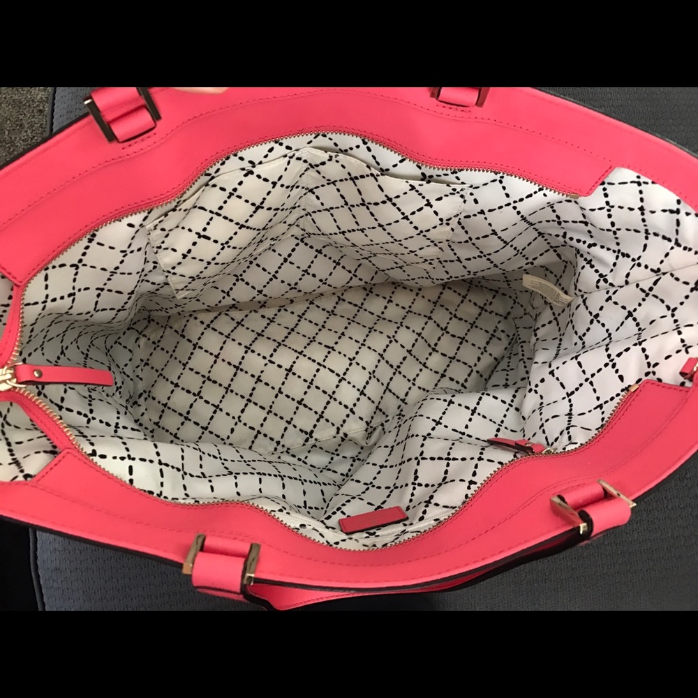 Kate Spade Large Saffiano Leather Pink Tote - Picture 5 of 6